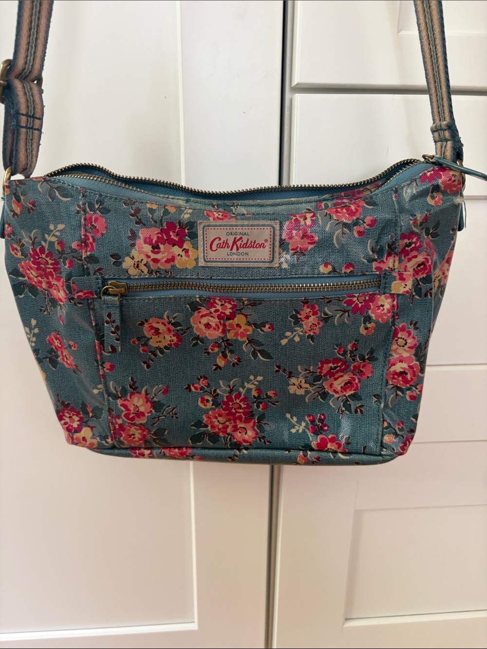 Cath Kidston adjustable strap crossbody floral bag